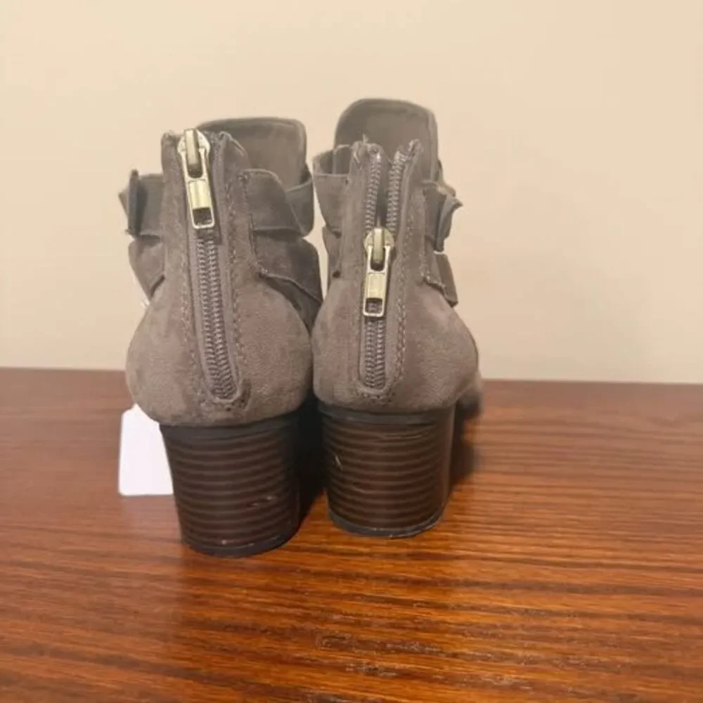Size 8 Grey Faux Suede Peep Toe Booties